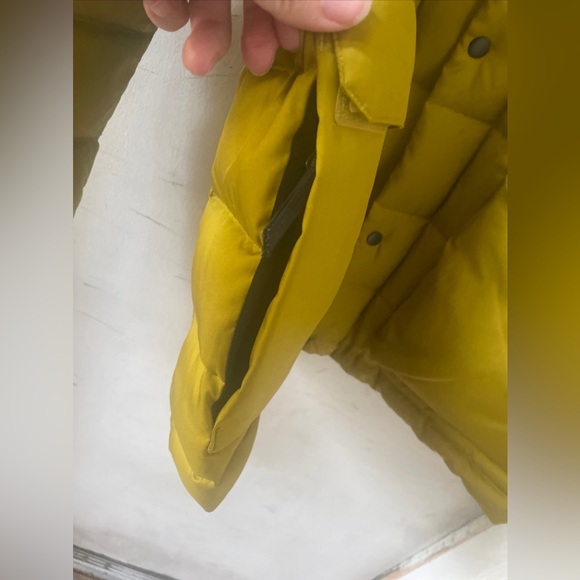 Nike SB Duck Down Puffer Jacket Yellow Green Hooded Winter Puffy Size M - Picture 3 of 16